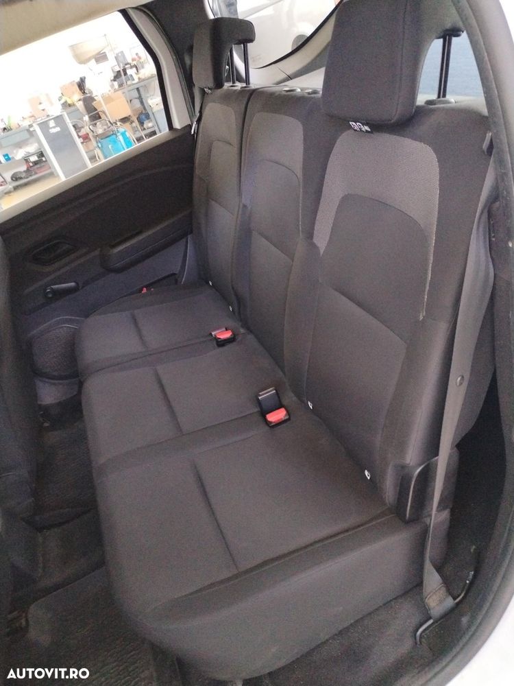 Dacia Jogger 5 locuri TCe 110 Essential - 13