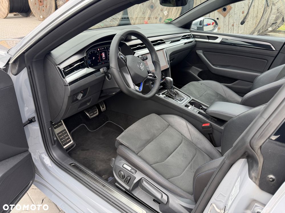 Volkswagen Arteon 2.0 TSI 4Motion R DSG - 11