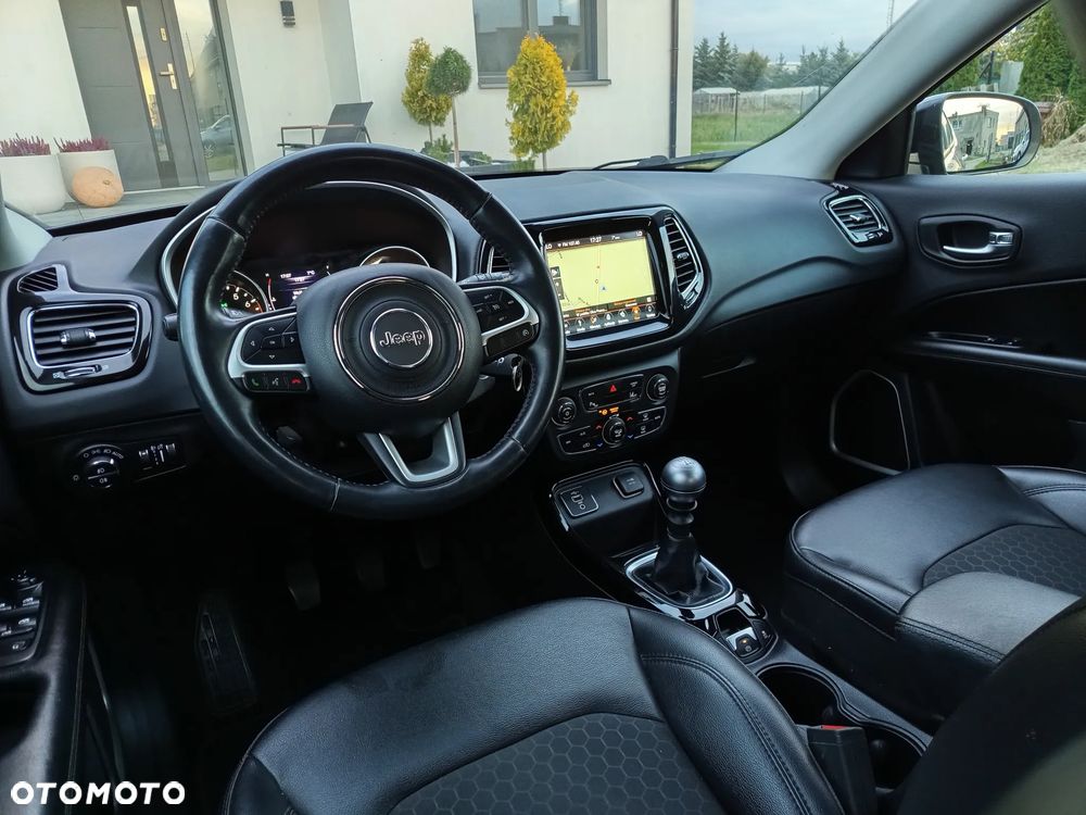 Jeep Compass 1.4 TMair Night Eagle FWD S&S - 29