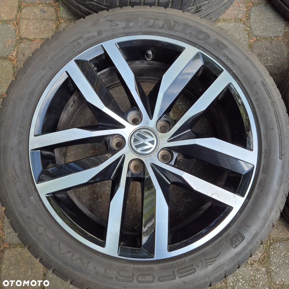 LATO KOŁA VW PASSAT GOLF TOURAN CADDY LEON OCTAVIA A3 225/45 R17 OPONY 2024r - 2