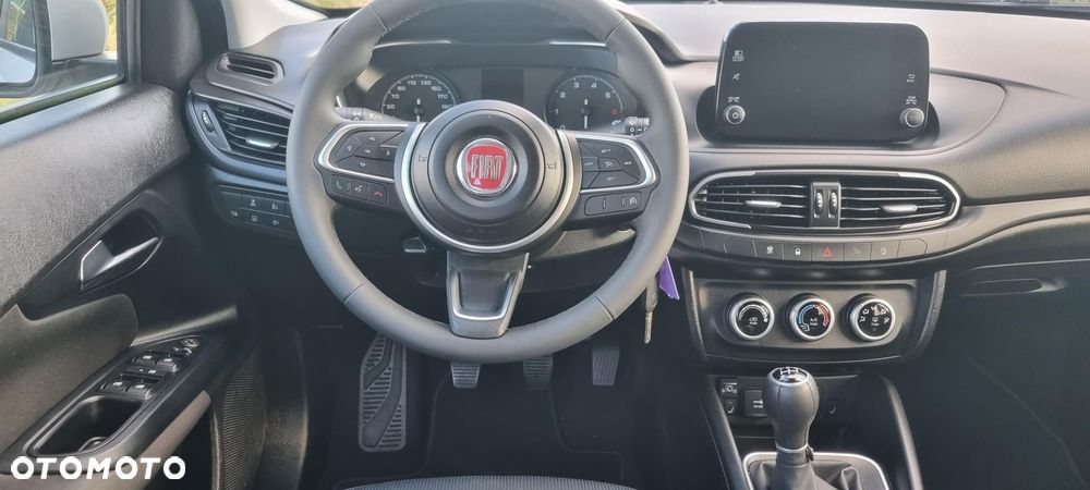 Fiat Tipo Kombi 1.0 T3 Life - 29