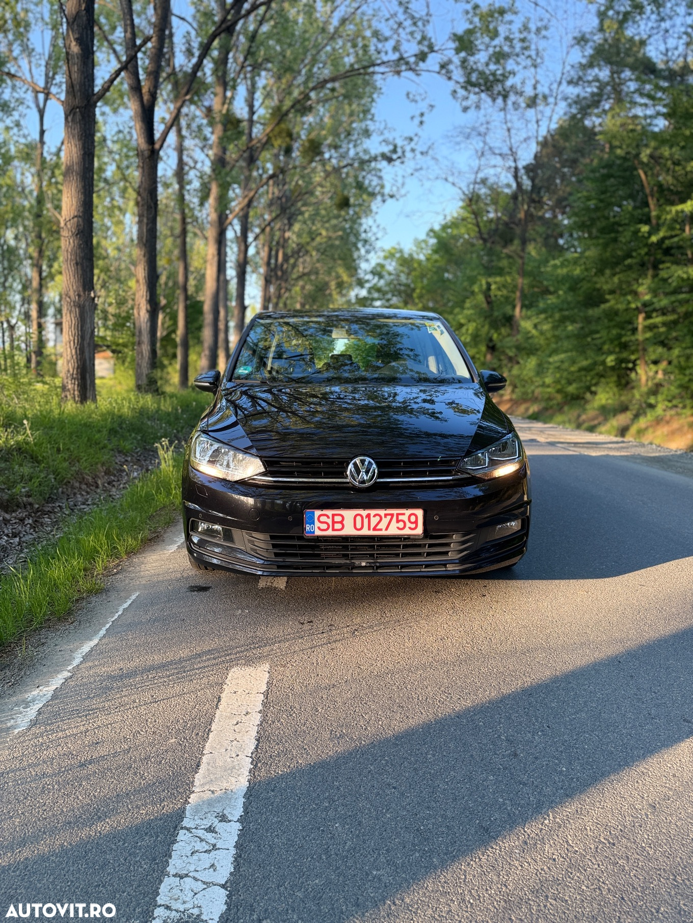 Volkswagen Touran 1.6 TDI DSG Comfortline - 13