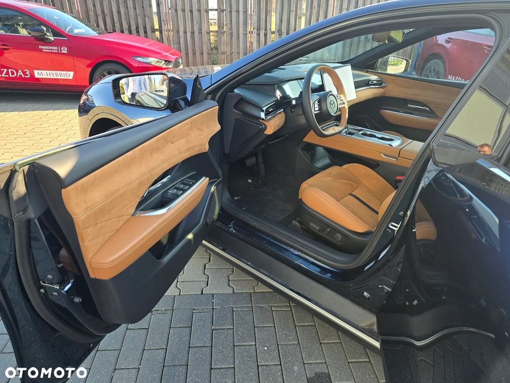 Mazda 6e 68.8kWh Takumi Plus - 7