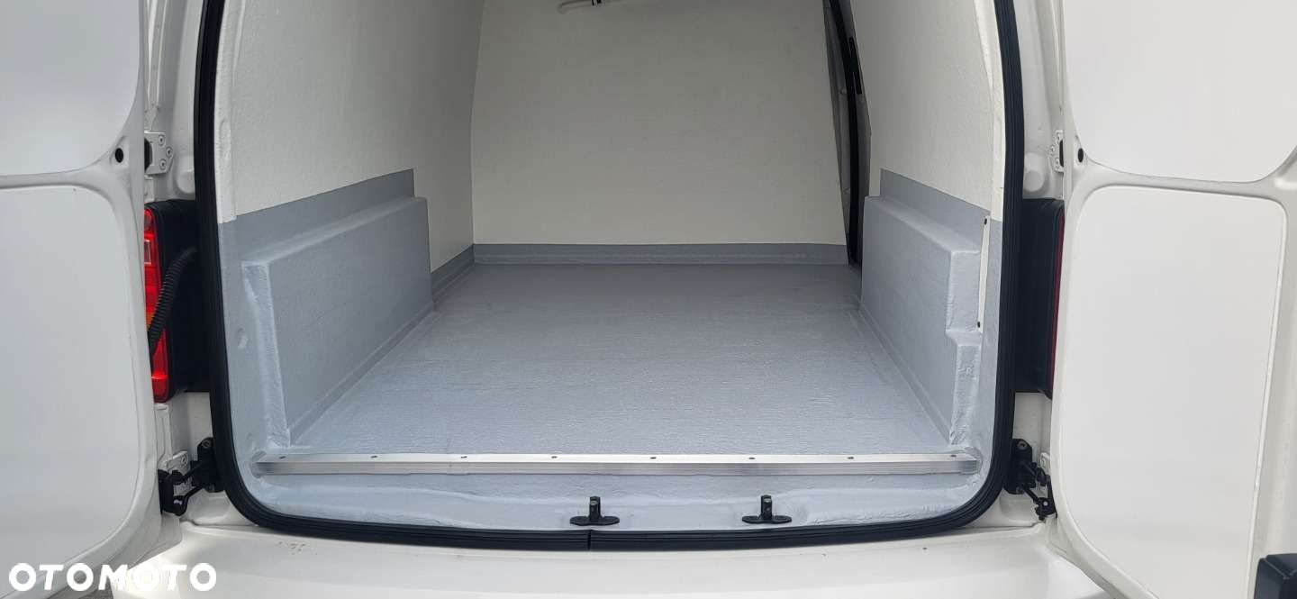Volkswagen Cady  2.0  Maxi Chodnia na Gwarancji - 32