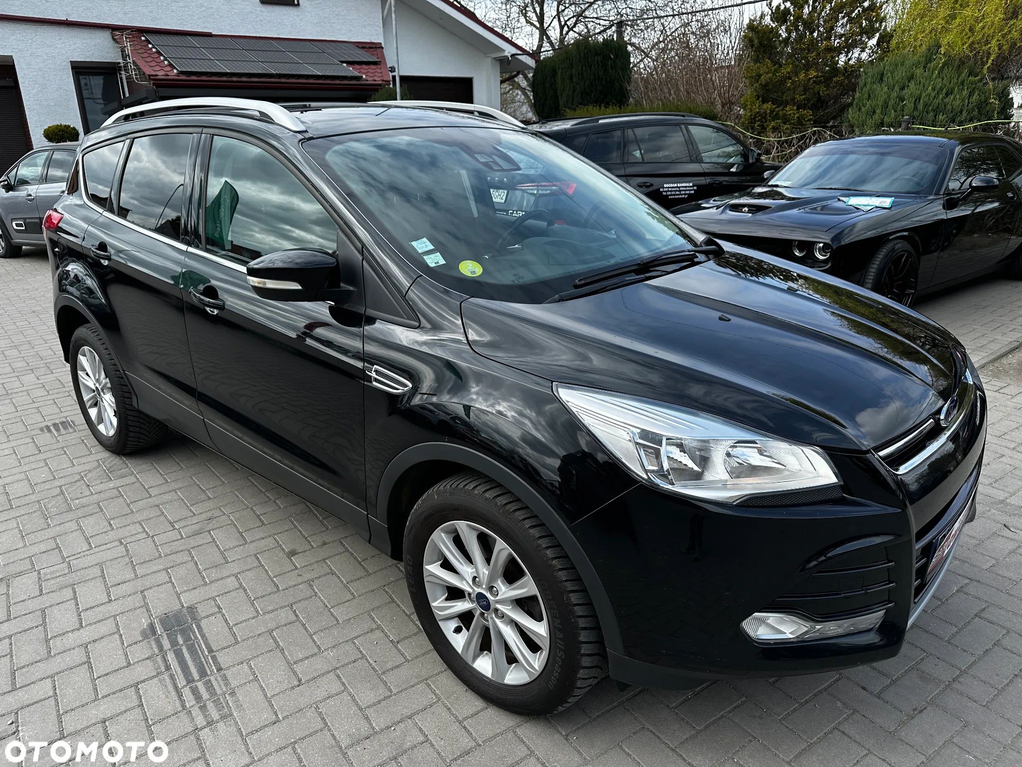 Ford Kuga - 2