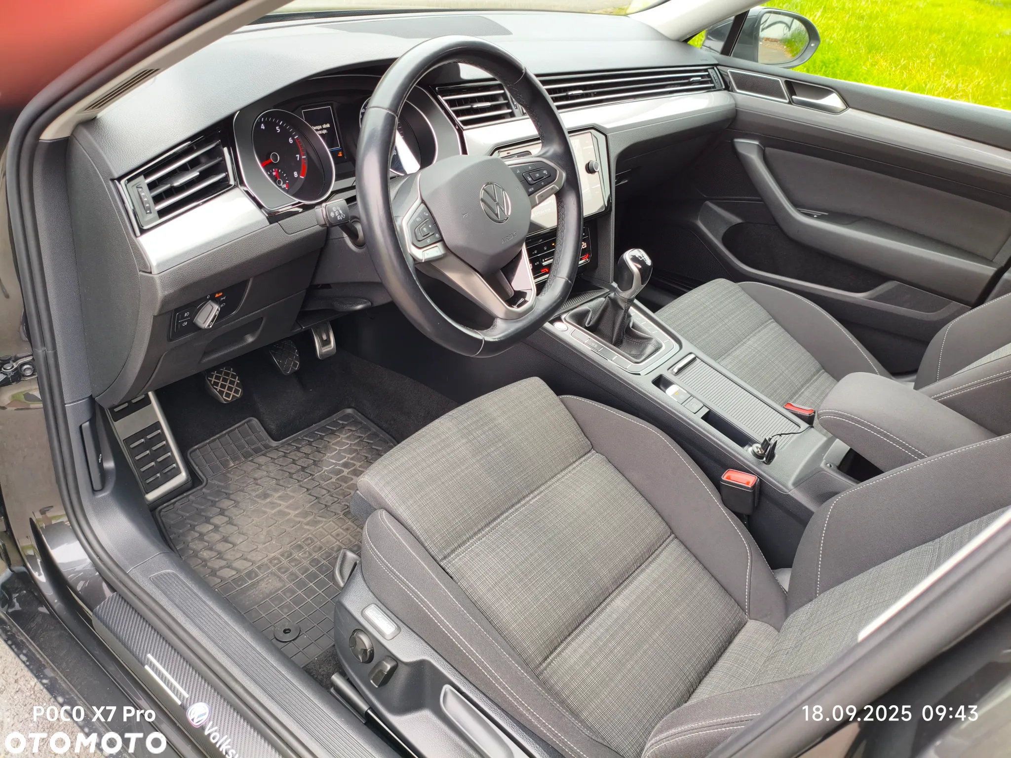 Volkswagen Passat 1.5 TSI EVO Business - 17