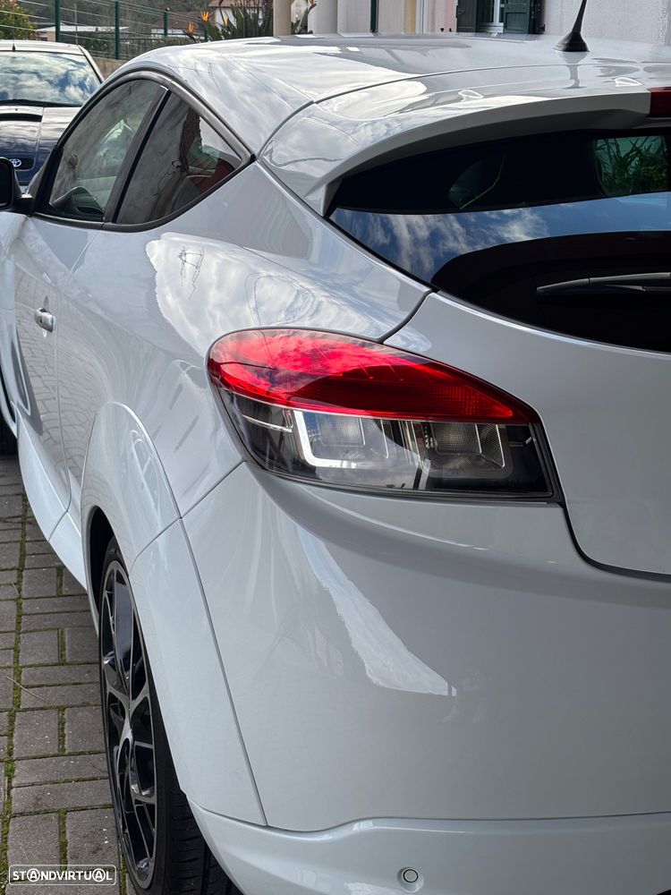 Renault Mégane Coupe 2.0 T 16V RS - 12