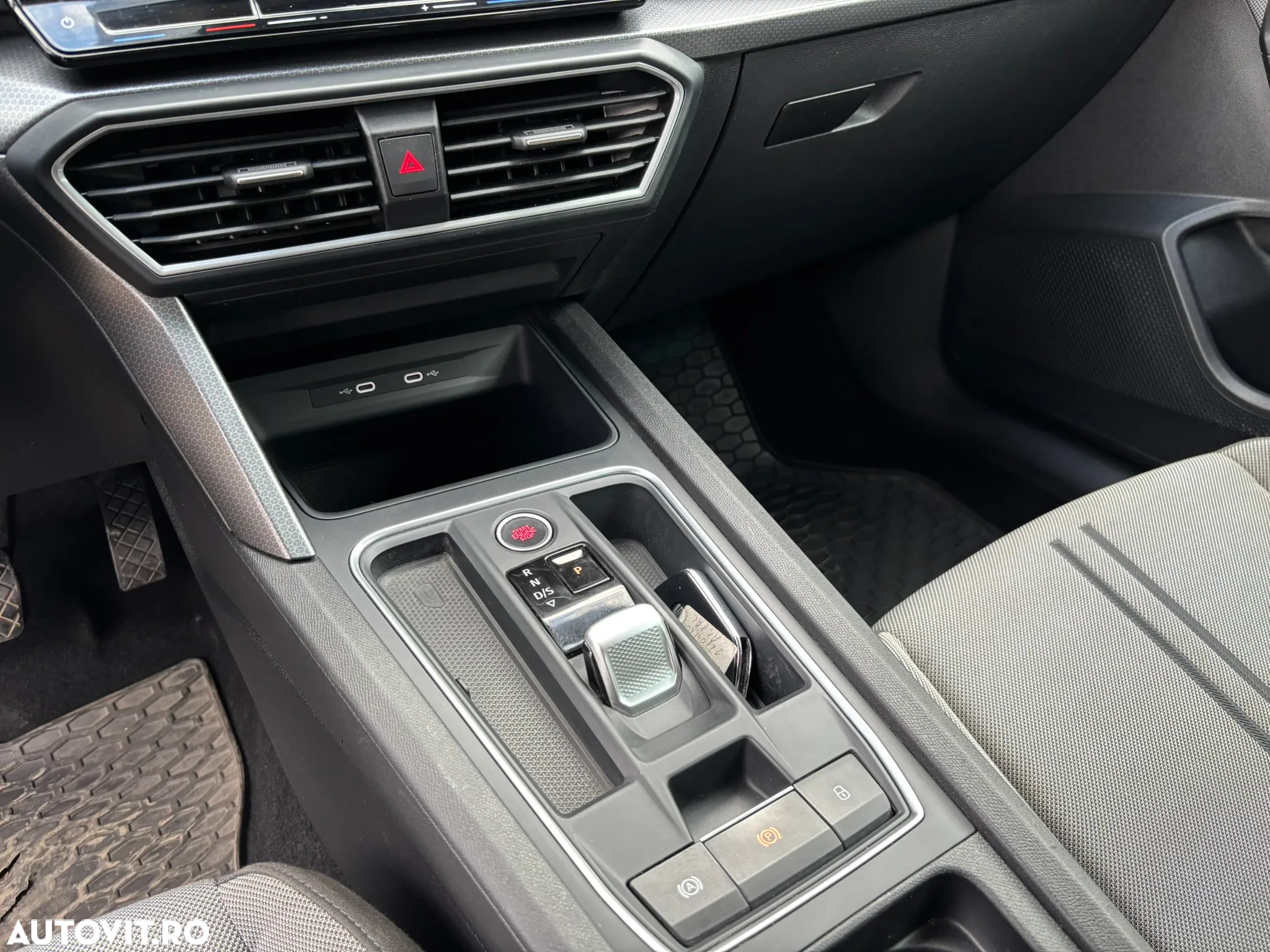 Seat Leon 1.0 eTSI OPF DSG Style Edition - 29
