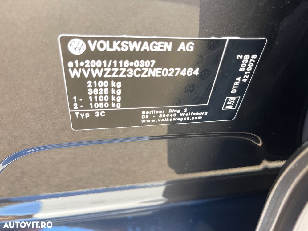Volkswagen Passat 2.0 TDI SCR DSG Conceptline - 40