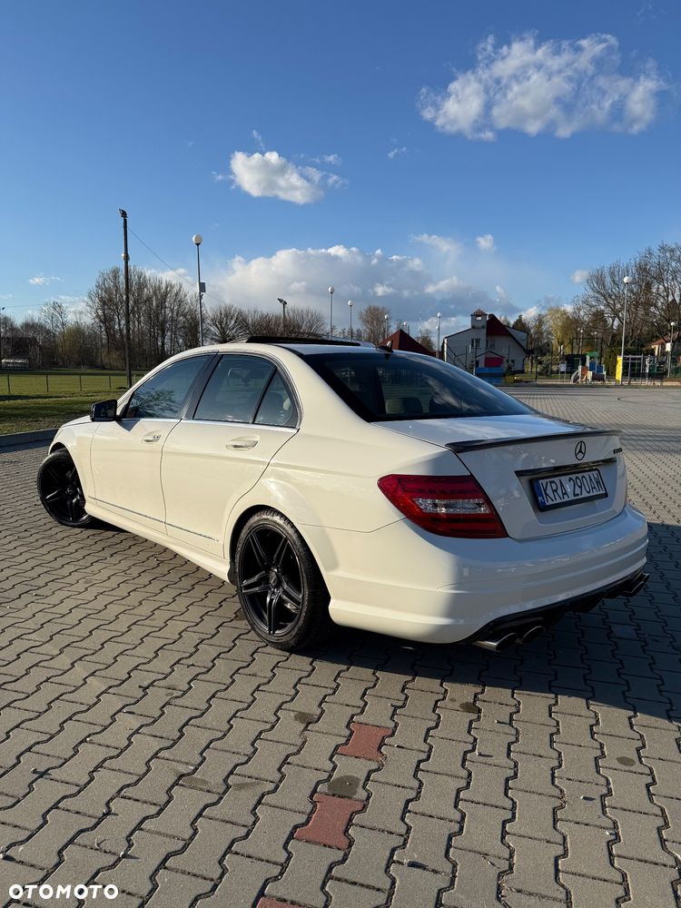 Mercedes-Benz Klasa C - 9