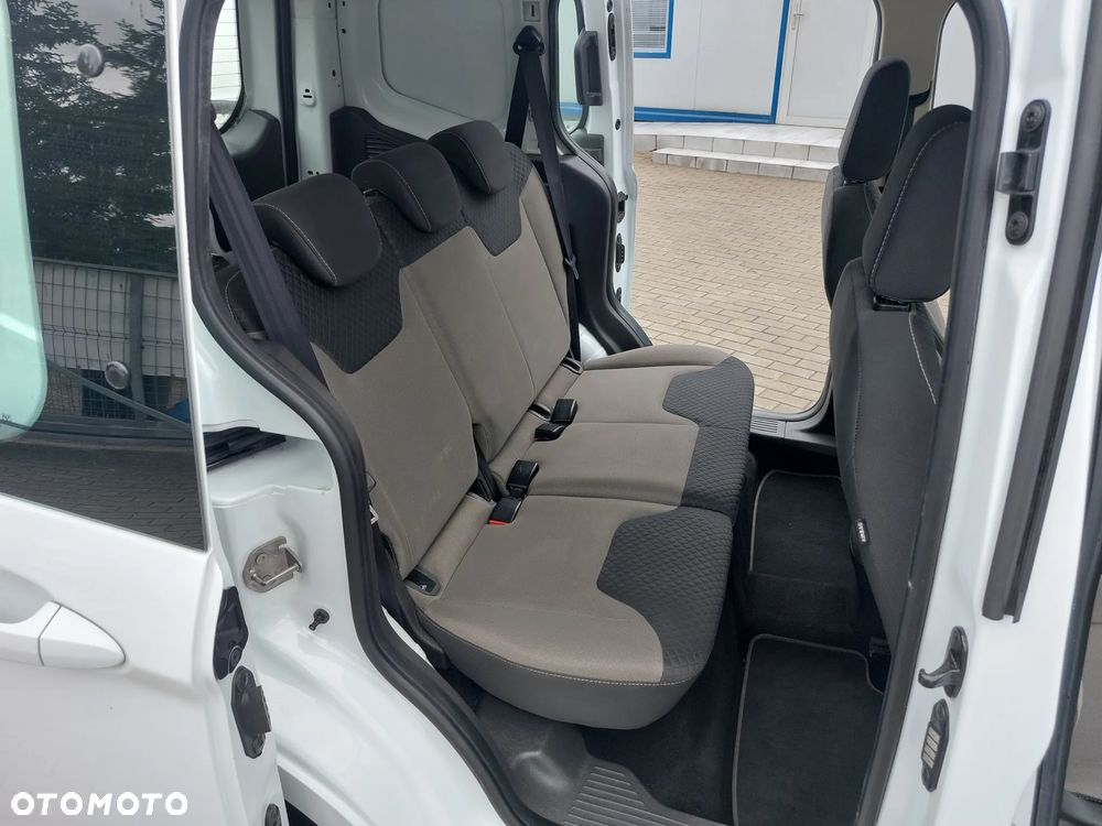 Ford Transit Courier 1.5 TDCi Trend - 19
