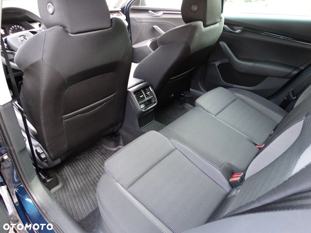 Skoda Octavia ver-1-5-tsi-act-ambition - 14