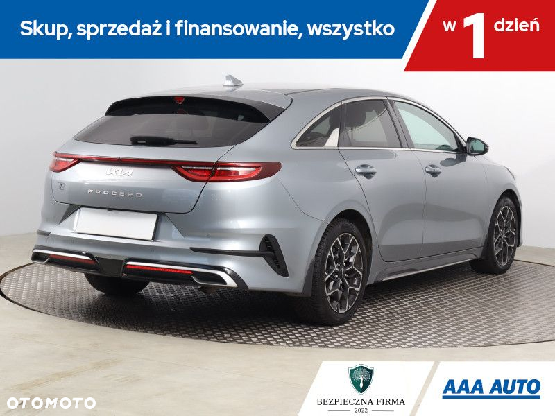 Kia ProCeed - 6