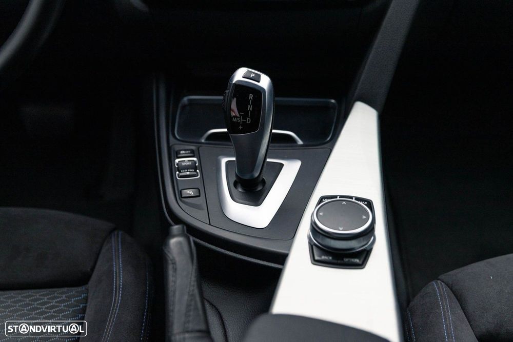 BMW 418 Gran Coupé d Pack M Auto - 41