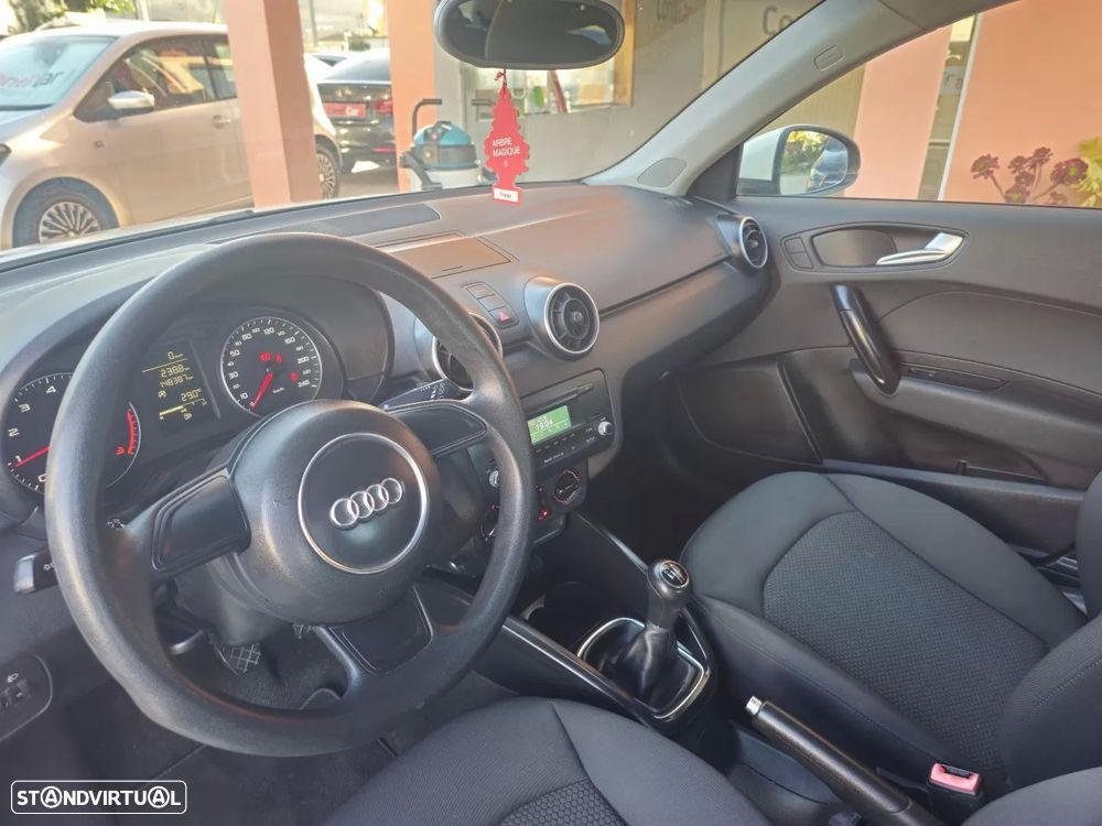 Audi A1 Sportback 1.2 TFSi Admired - 8