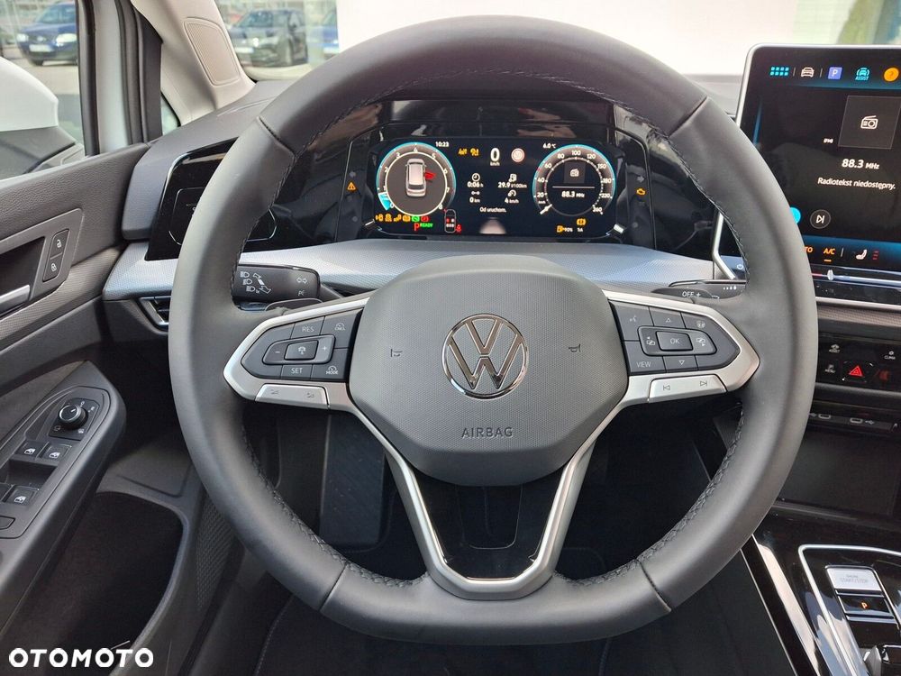 Volkswagen Golf Variant - 24