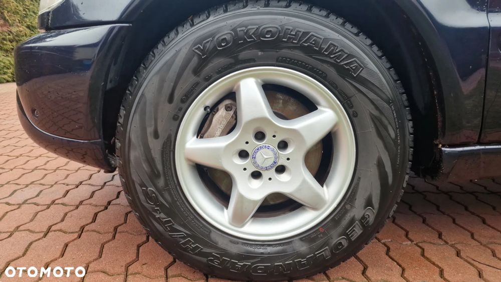 Mercedes-Benz ML - 19