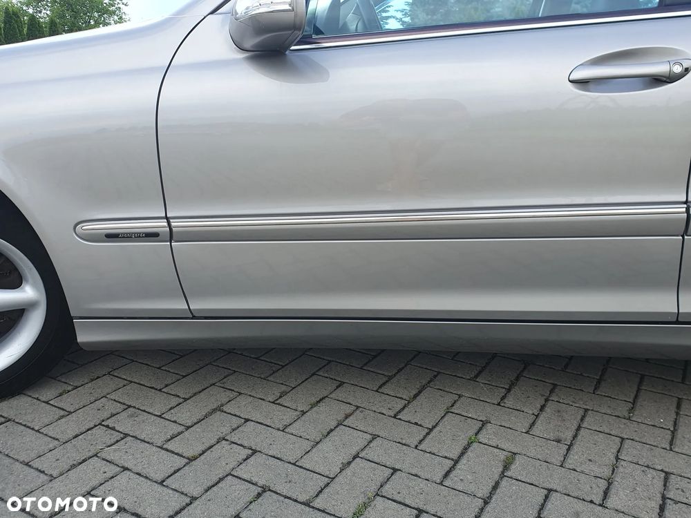 Mercedes-Benz Klasa C 180 Kompressor Automatik Avantgarde - 11