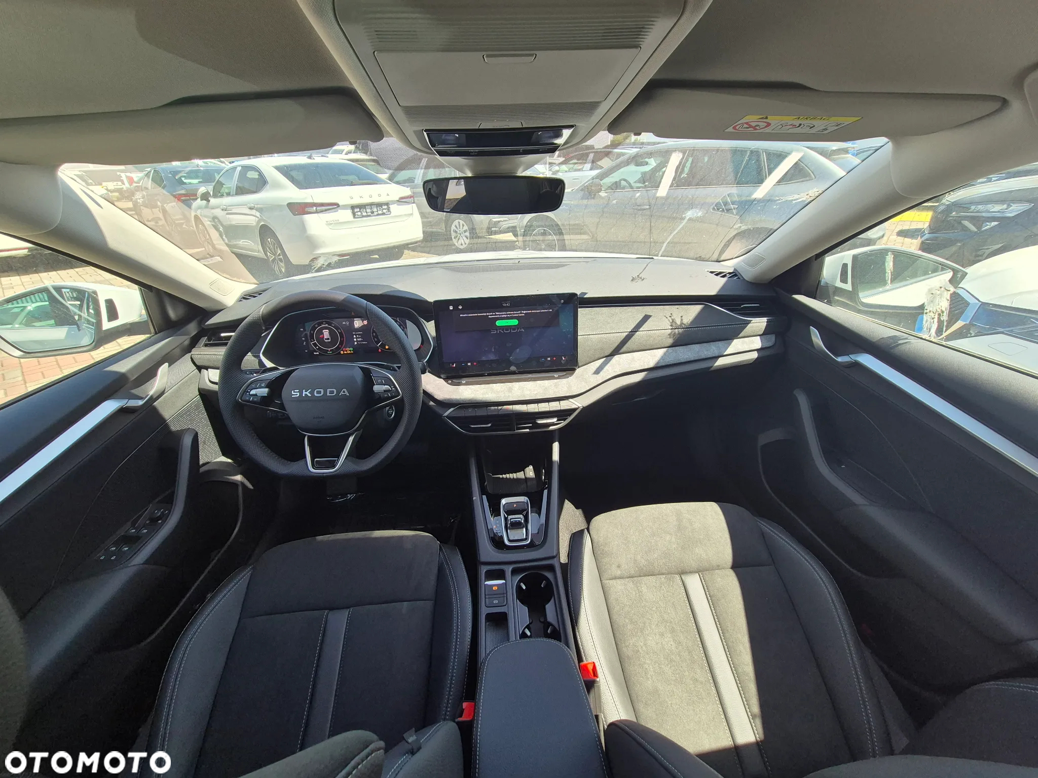 Skoda Octavia 1.5 TSI mHEV Selection DSG - 14