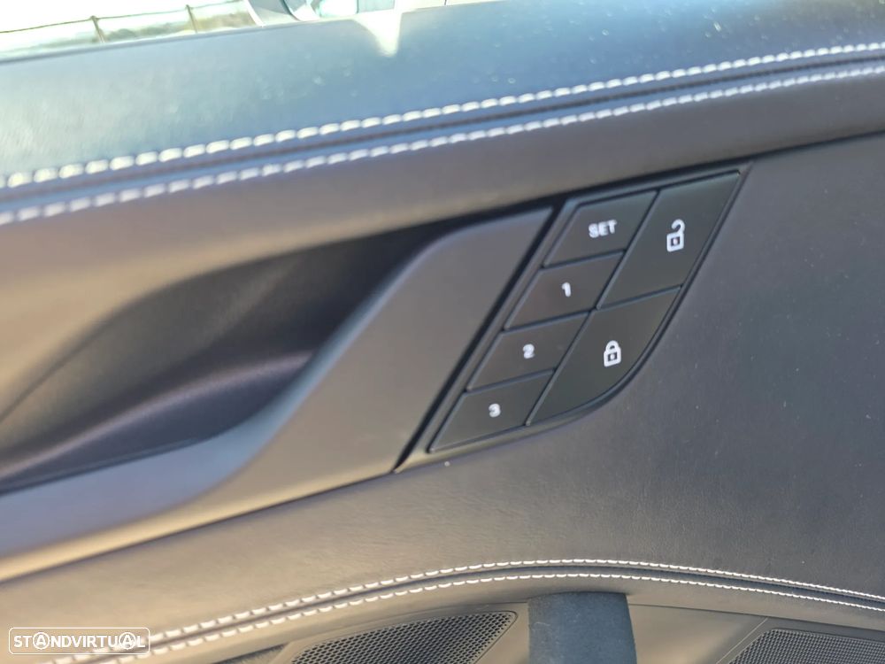 Porsche 911 (992) Targa 4 GTS PDK - 13