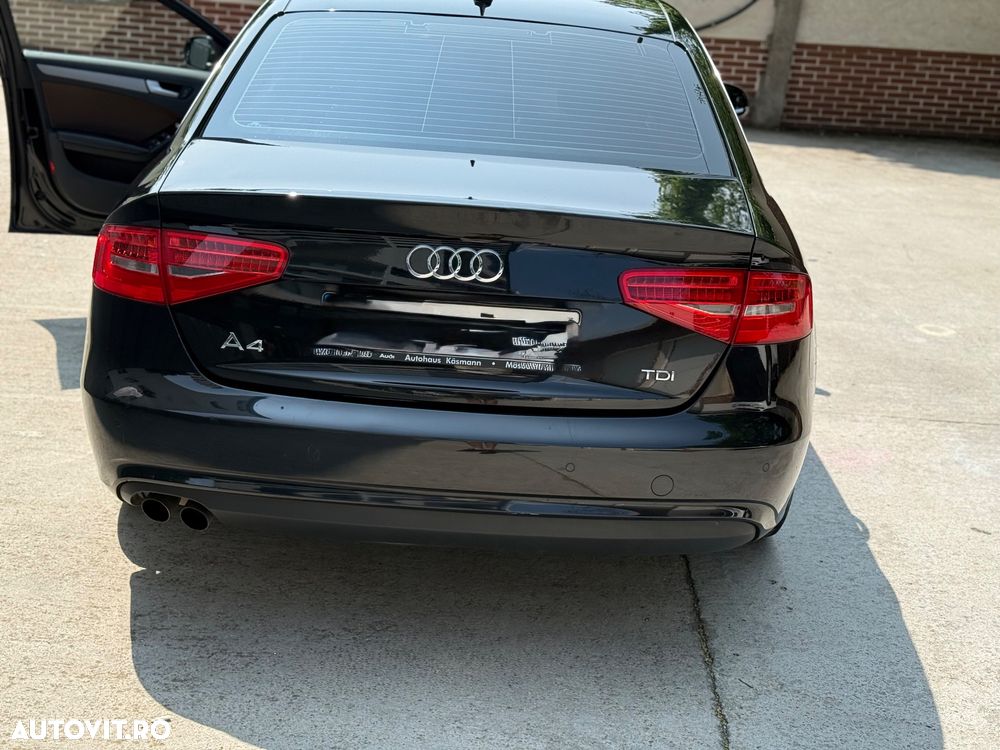 Audi A4 2.0 TDI B8 - 11