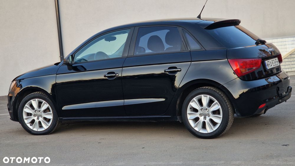 Audi A1 Sportback 1.6 TDI Attraction - 14