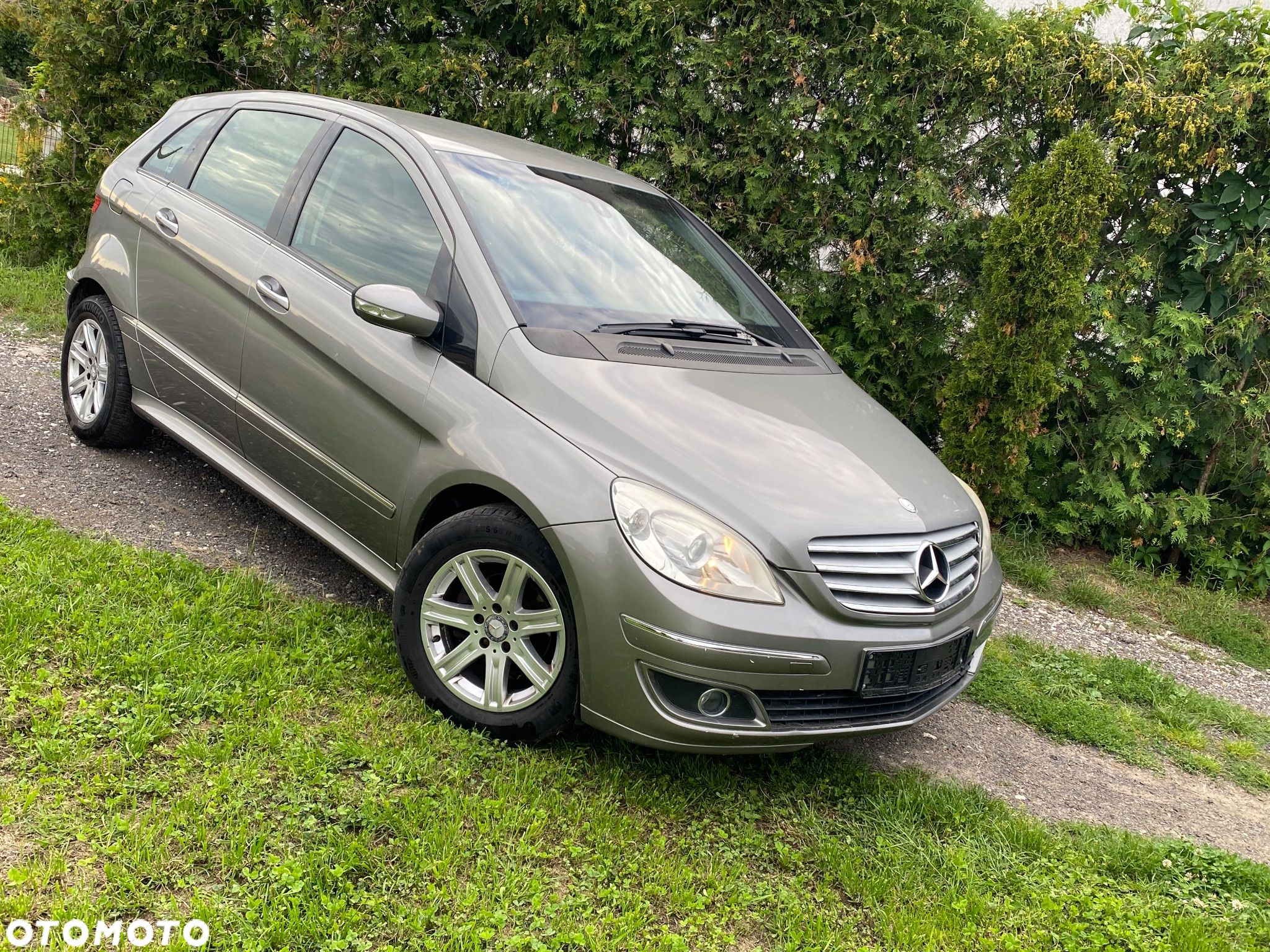 Mercedes-Benz Klasa B - 1