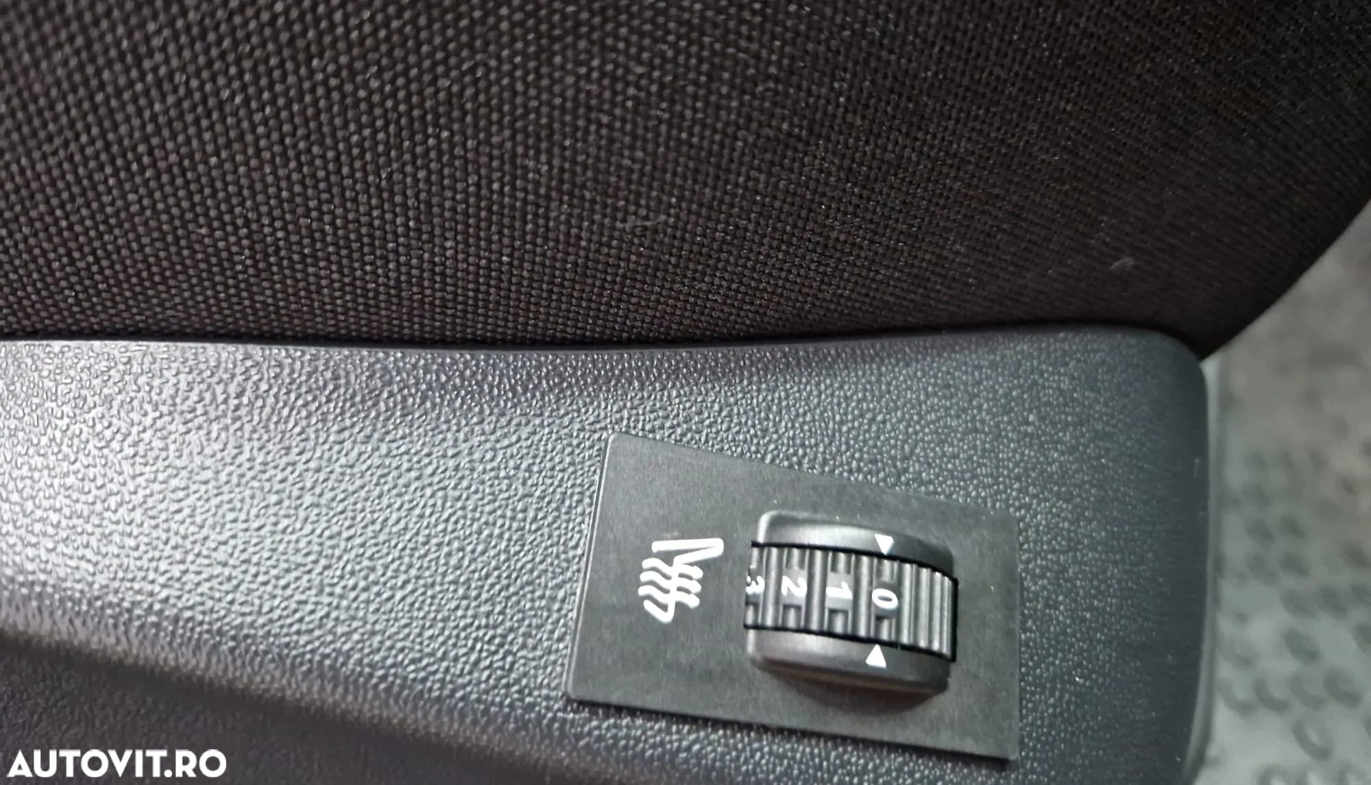 Peugeot 2008 1.5 BlueHDI FAP Active - 9