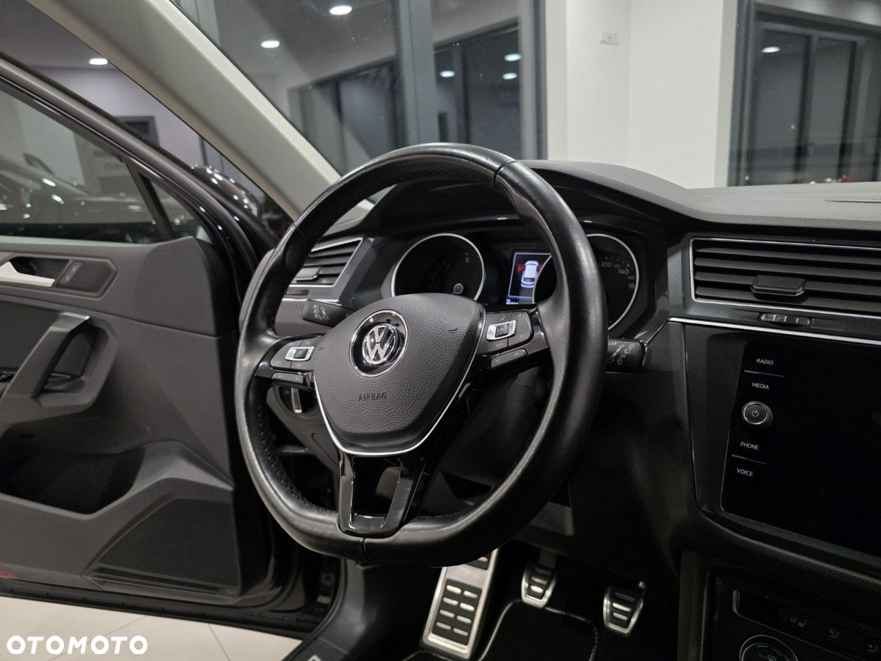 Volkswagen Tiguan 2.0 TDI BMT SCR JOIN - 28