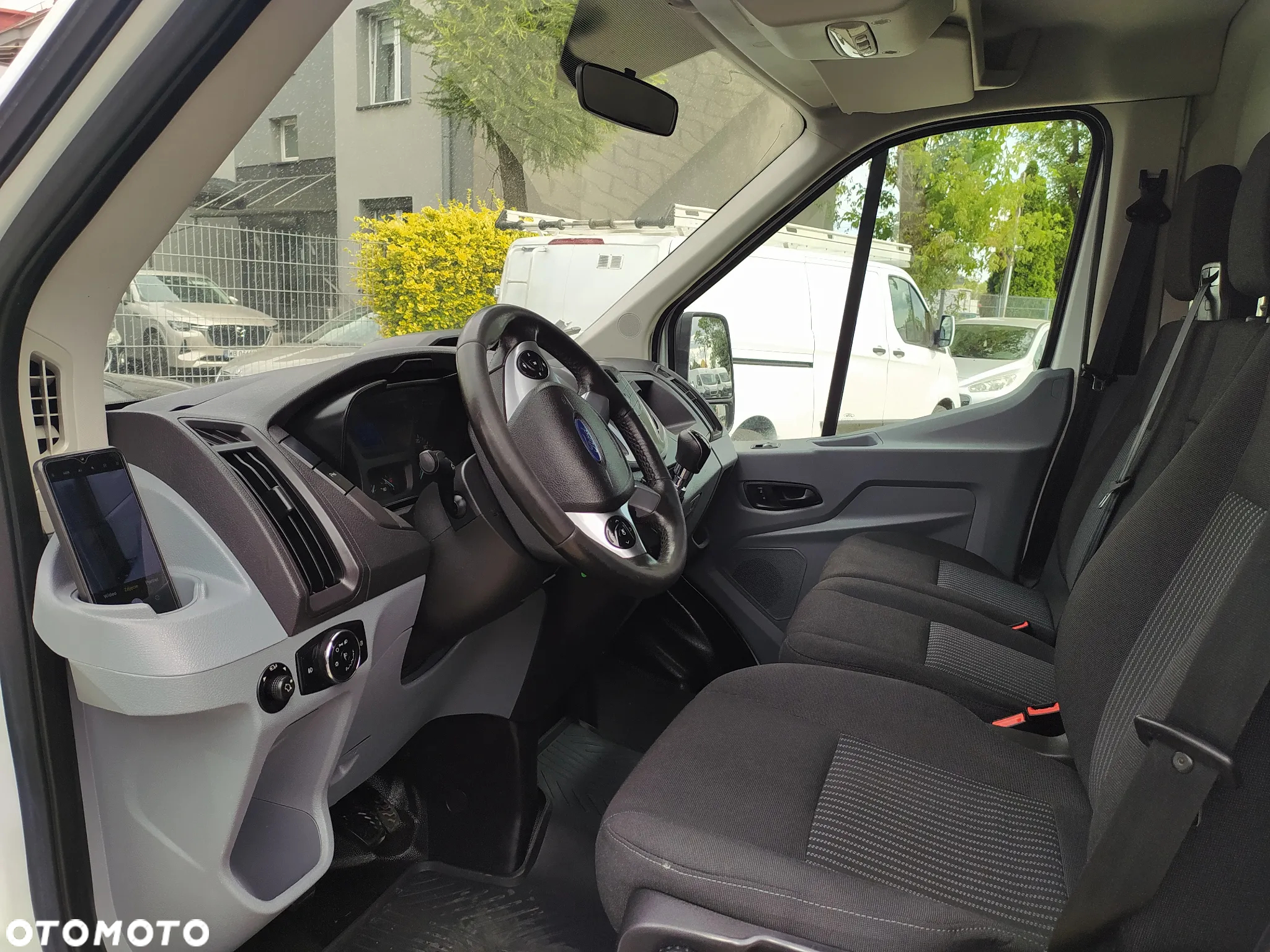 Ford TRANSIT L2 H2 MAŁY PRZEBIEG  GWARANCJA MECHANICZNA 1-ROK  F-VAT 23% - 16