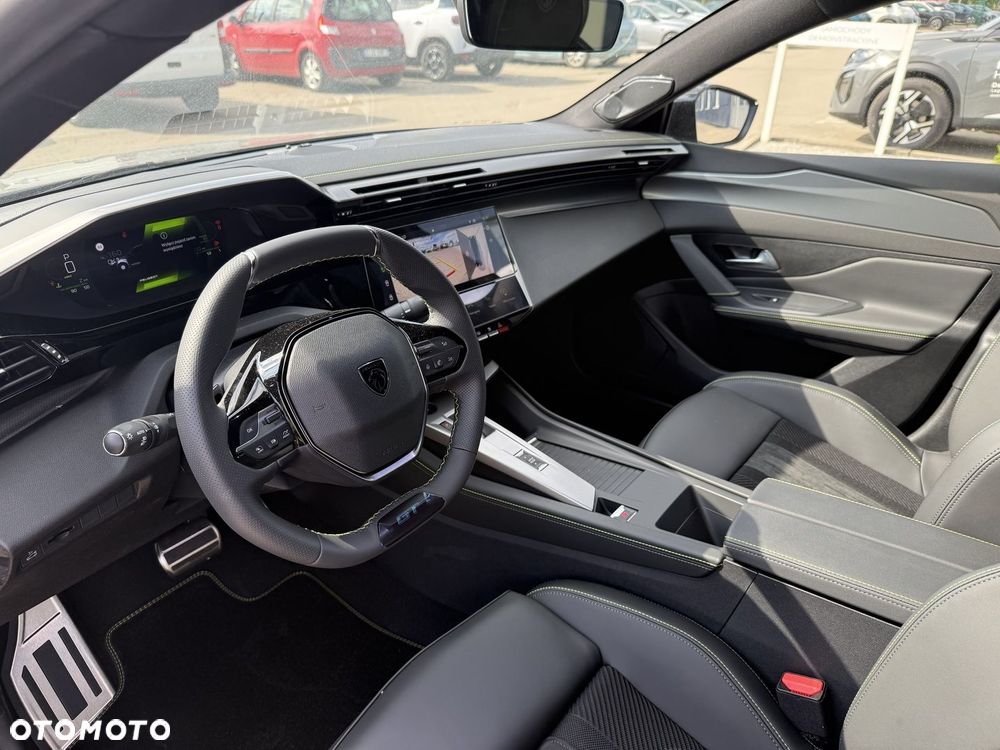 Peugeot 408 1.2 PureTech mHEV GT Exclusive S&S e-DSC6 - 11