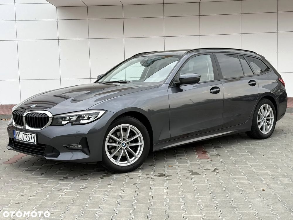 BMW Seria 3 318d Touring Advantage - 3