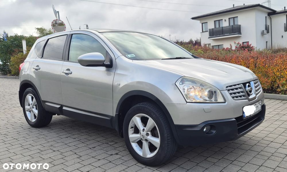 Nissan Qashqai - 2