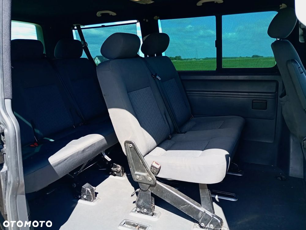 Volkswagen Transporter - 6