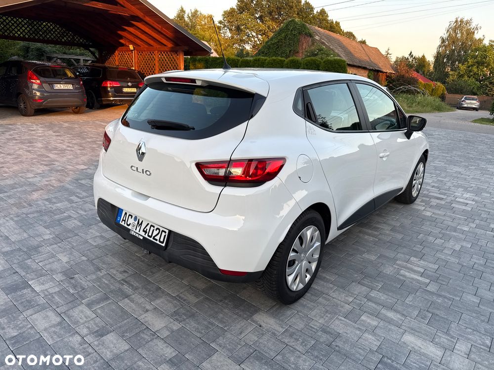 Renault Clio 1.2 16V 75 Dynamique - 3