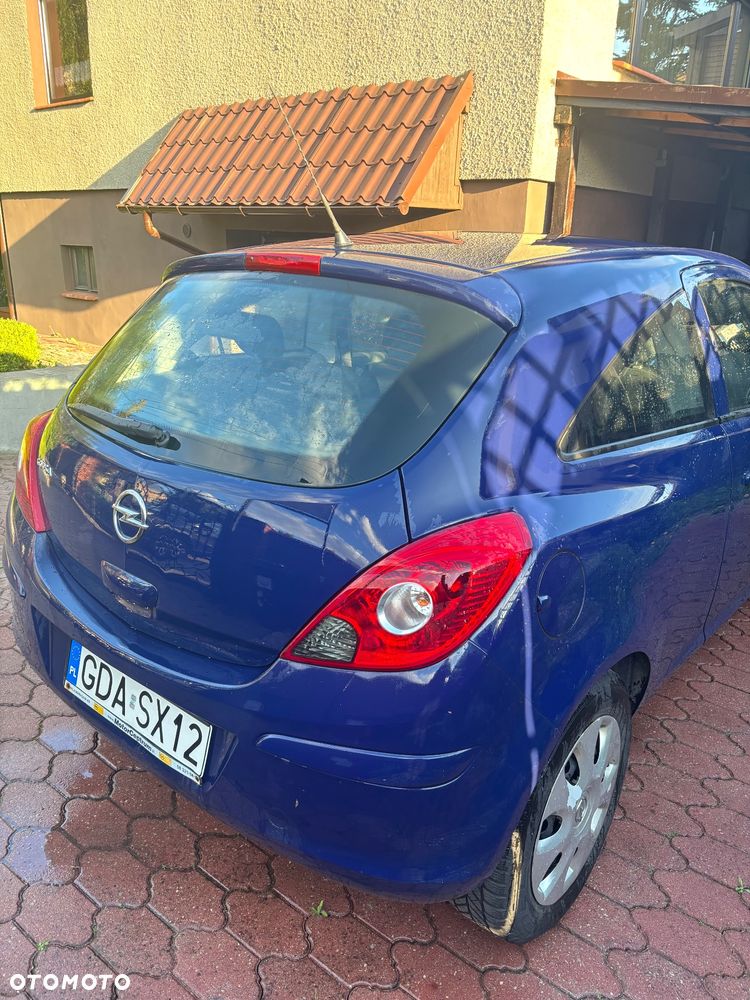 Opel Corsa - 3