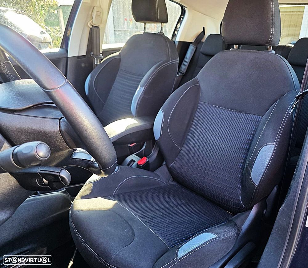 Peugeot 208 1.6 BlueHDi Allure - 9