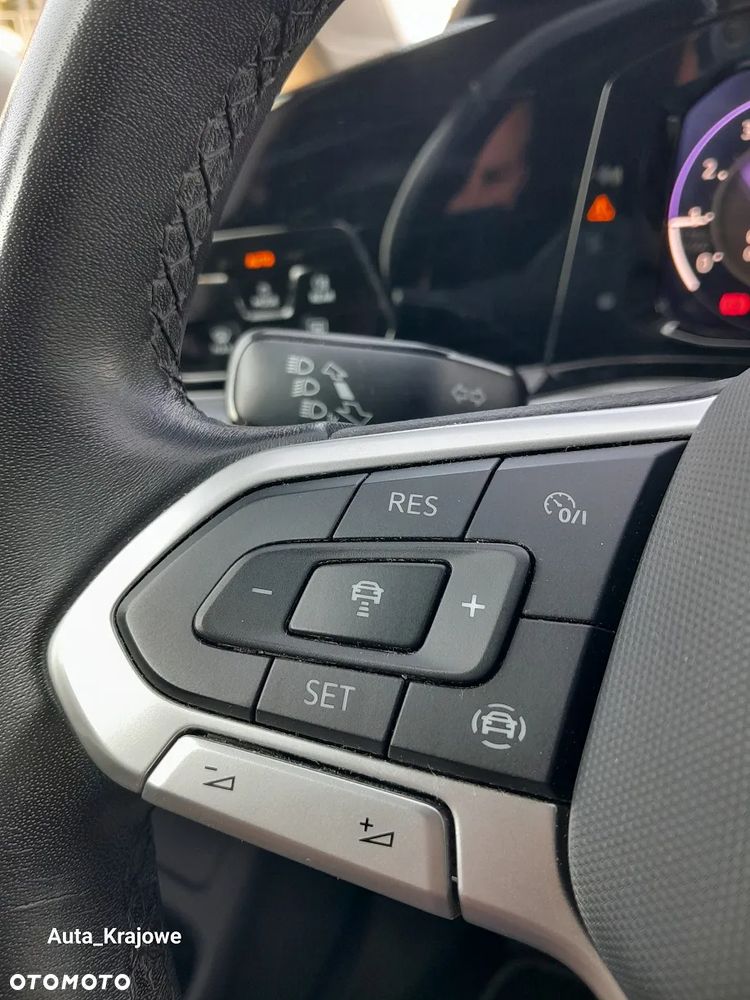 Volkswagen Golf 1.5 TSI EVO Life - 26