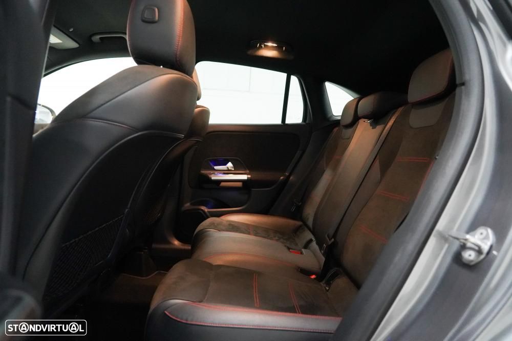 Mercedes-Benz GLA 180 d AMG Line - 7