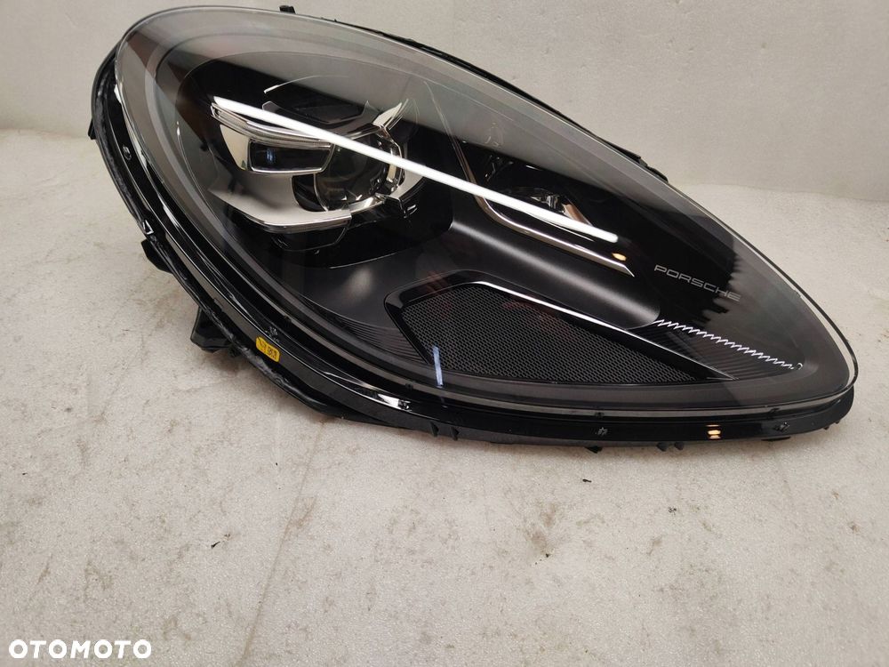 porsche macan (95b) full led przód strona prawa lampa przednia 95b941010ap - 2