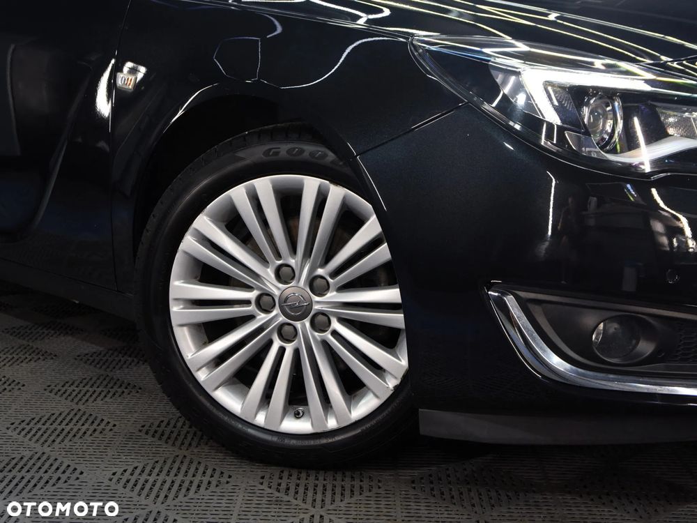 Opel Insignia 2.0 CDTI Cosmo ecoFLEX S&S - 16