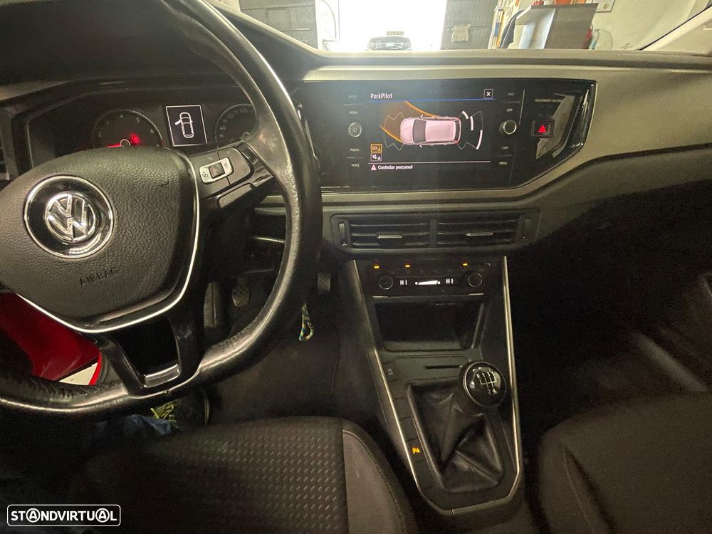 VW Polo 1.0 Confortline Nav - 8
