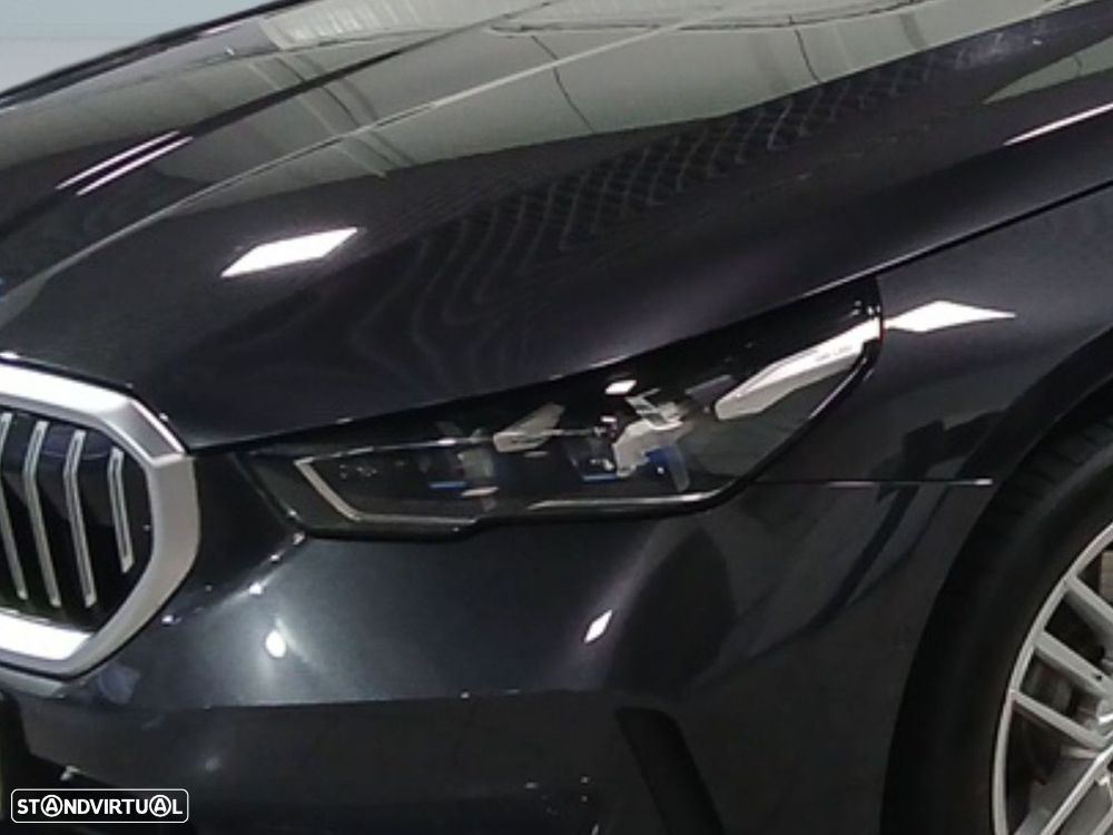 BMW 530 e Line Luxury - 4