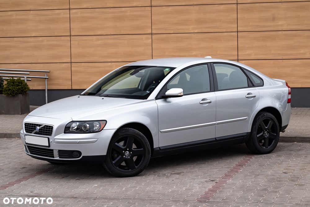 Volvo S40 T5 Momentum - 12