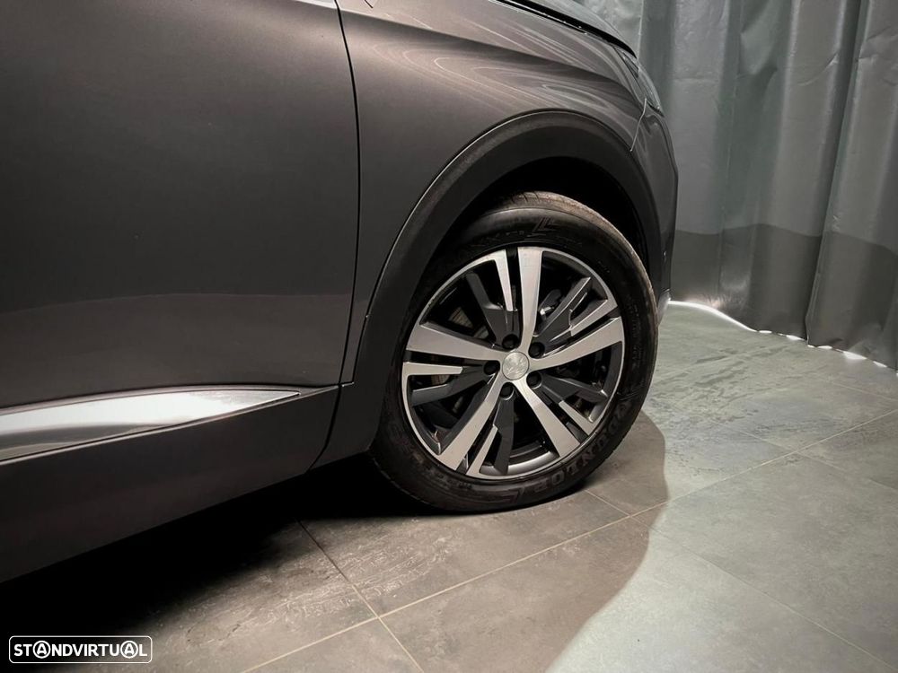 Peugeot 3008 225 e-EAT8 Roadtrip - 6