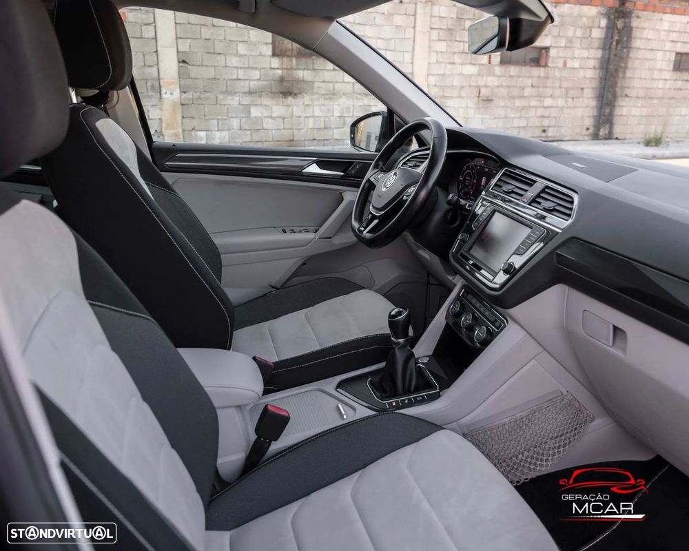 VW Tiguan Allspace - 14