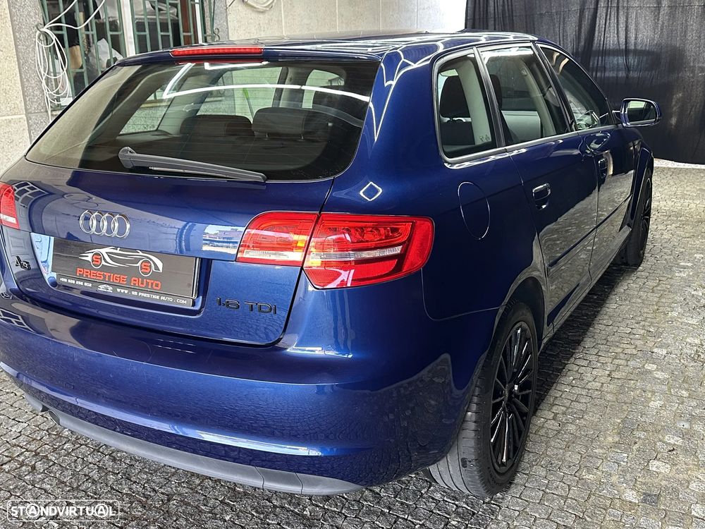 Audi A3 Sportback 1.6 TDI Ambiente - 7