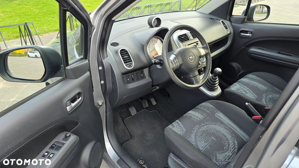 Opel Agila - 9