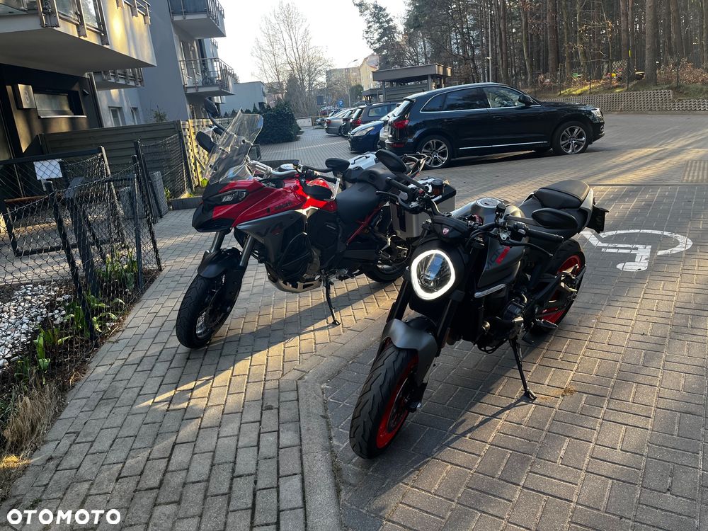 Ducati Monster - 15