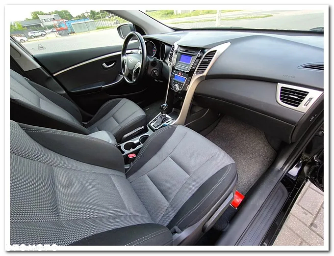 Hyundai i30 1.6 Automatik Style - 25